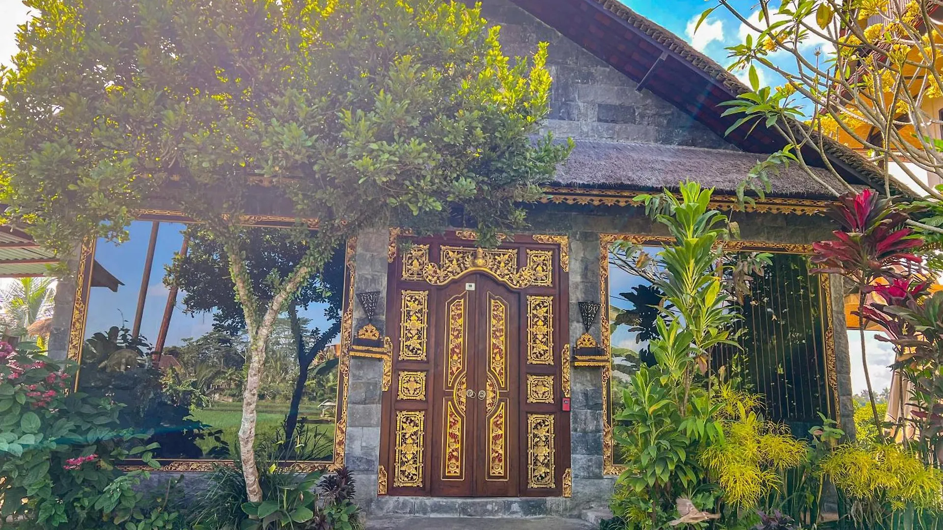 Made Punias Jungle Paradise Ubud  Indonesia